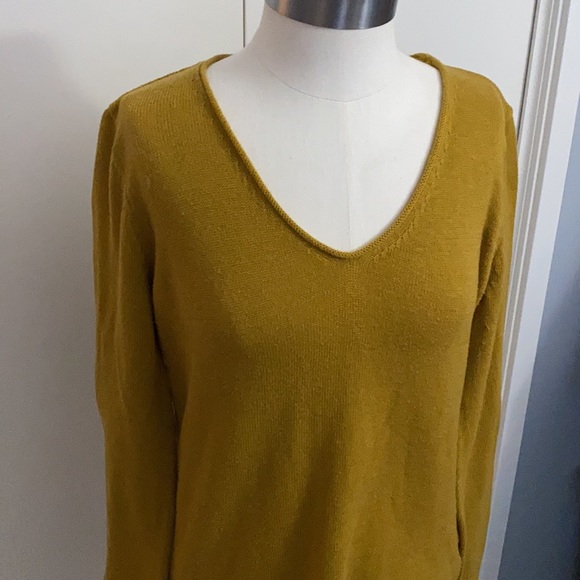 ‼️CLOSET CLOSING‼️ - Picture 2 of 4